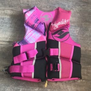 HYPERLITE Youth kids life-jacket with buckles good condition SEND ME AN OFFER!☺️